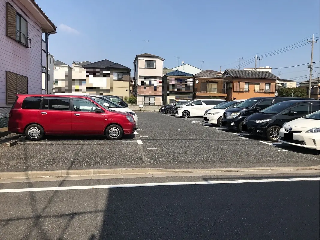 江戸川区鹿骨５丁目　月極駐車場